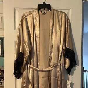 In Bloom Intimates Gold Satin Kimono Robe with Black Lace Trim (M/L)